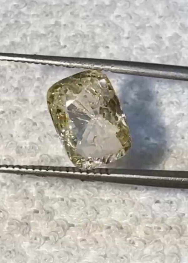 Sri Lankan White Sapphire