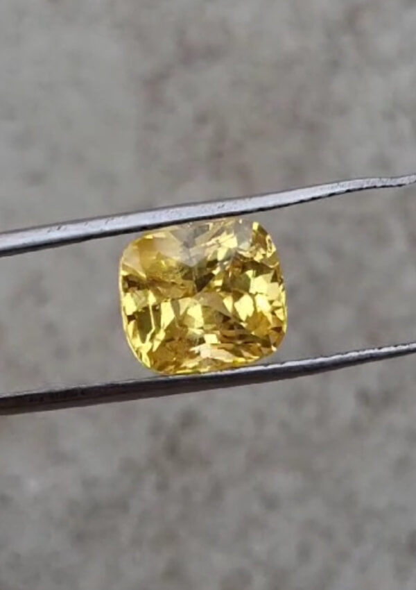 Sri Lankan Yellow Sapphire